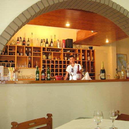 Marie Hotel Acharavi  Dış mekan fotoğraf