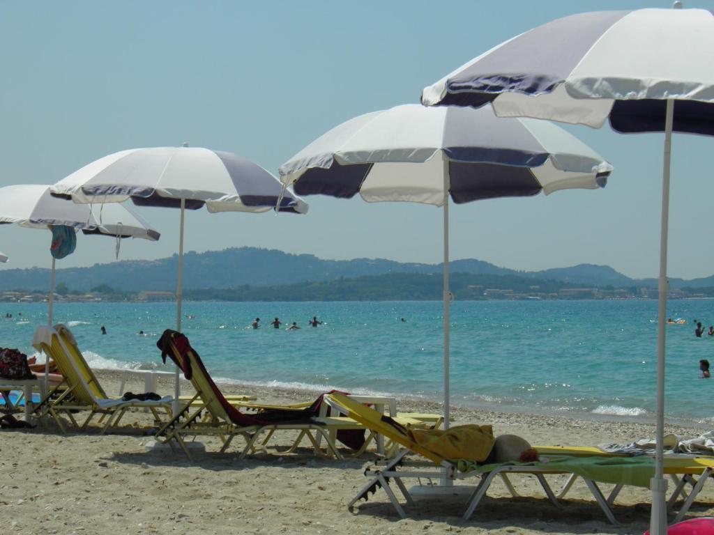 Marie Hotel Acharavi  Dış mekan fotoğraf